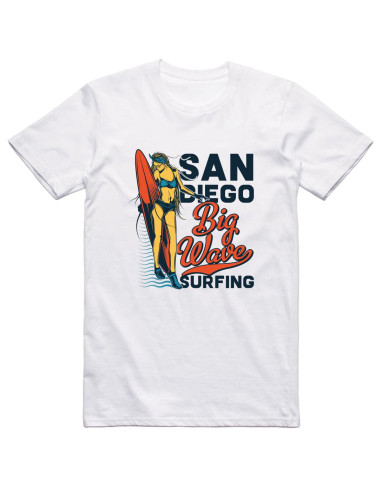 Surf girl - San Diego Big wave